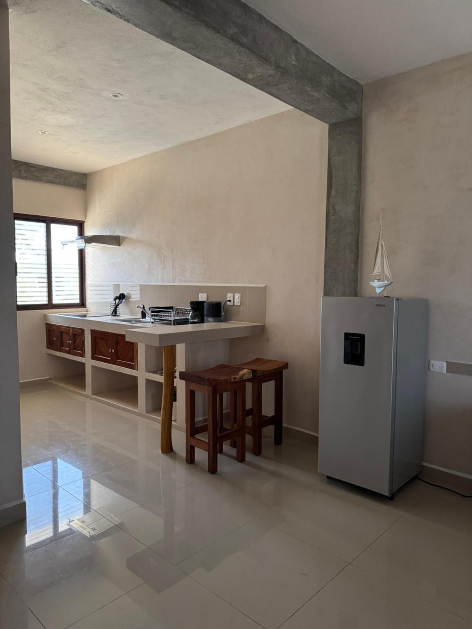 Mexhe Hotel El Cuyo Ngoại thất bức ảnh